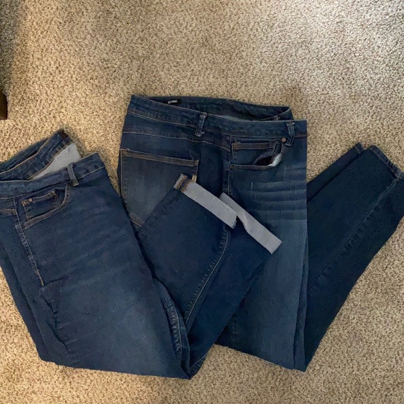 Two pairs stretchy jeans 20w